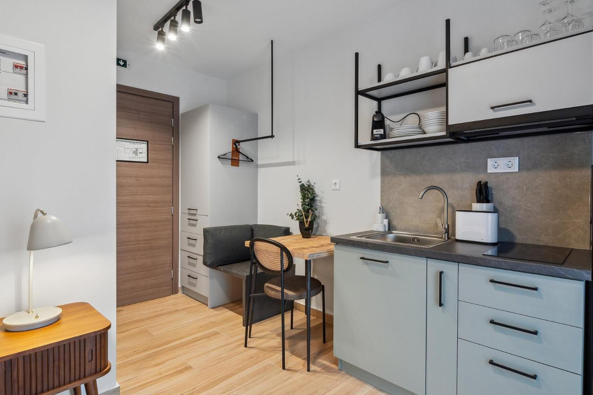 Limehome Athens Solonos City Center Экстерьер фото