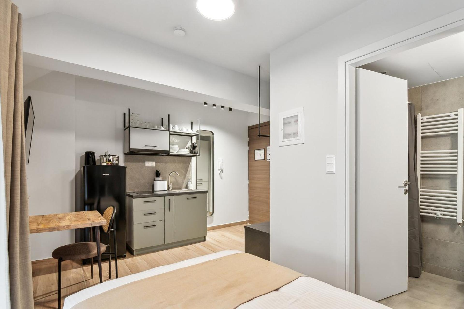 Limehome Athens Solonos City Center Экстерьер фото