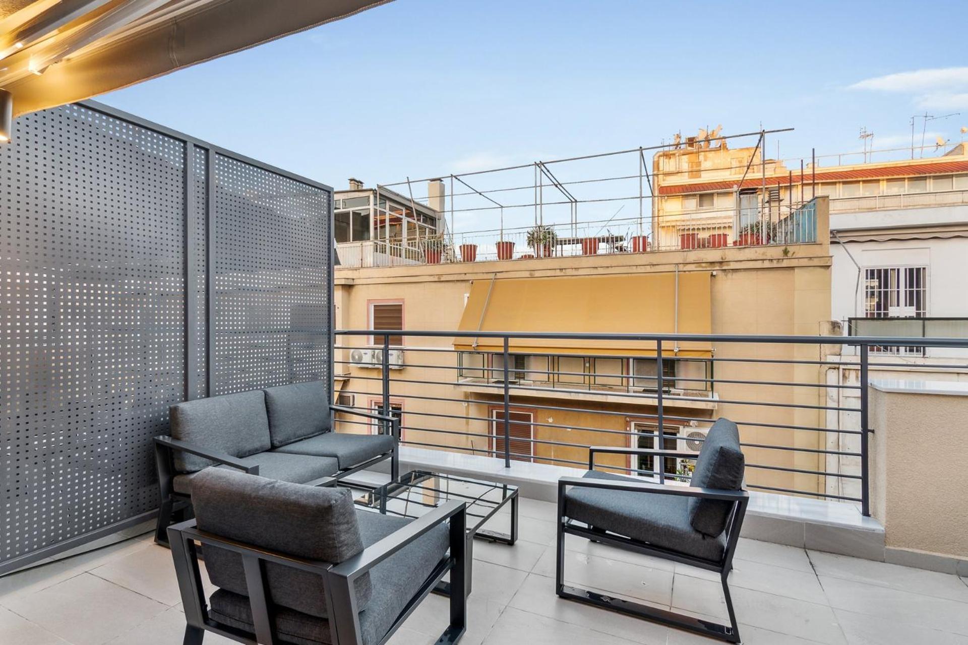 Limehome Athens Solonos City Center Экстерьер фото