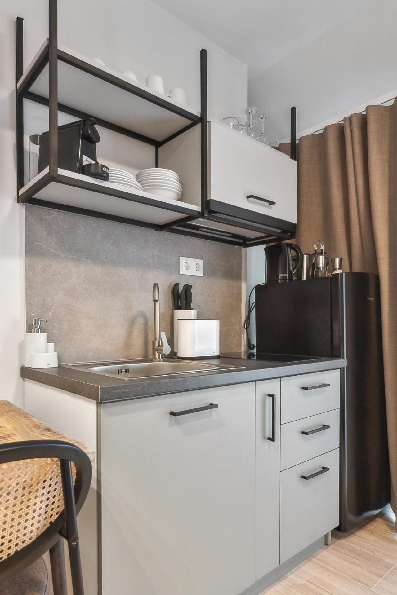 Limehome Athens Solonos City Center Экстерьер фото