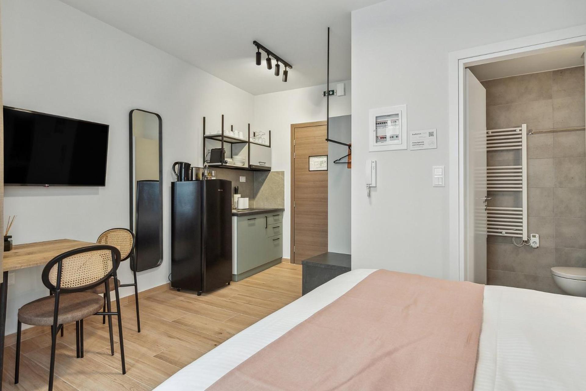 Limehome Athens Solonos City Center Экстерьер фото