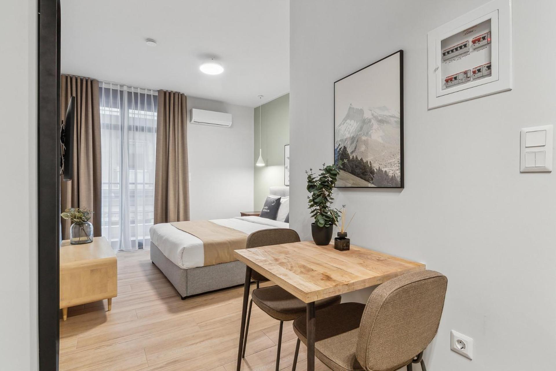 Limehome Athens Solonos City Center Экстерьер фото